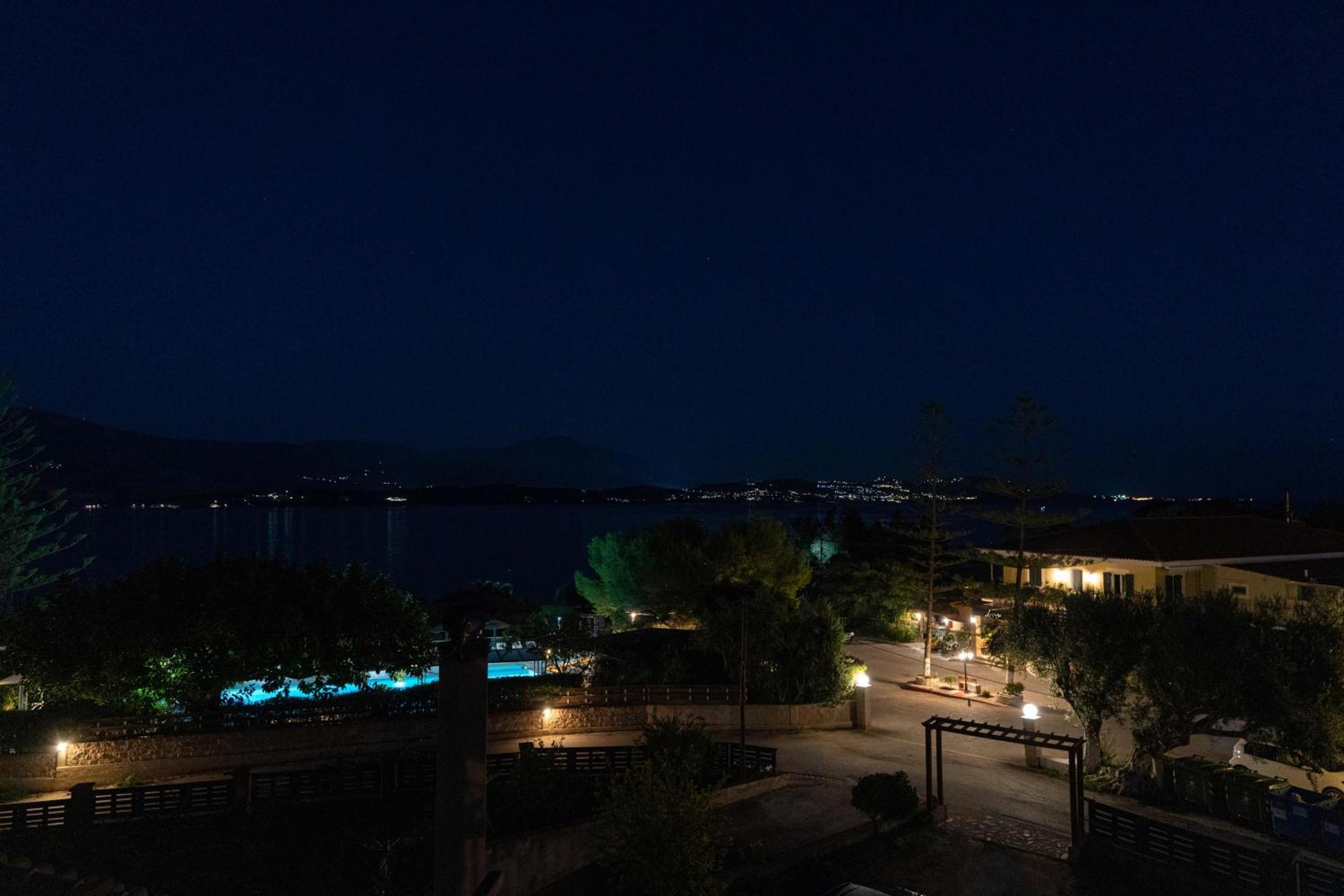 Elia Studios Lixouri Buitenkant foto